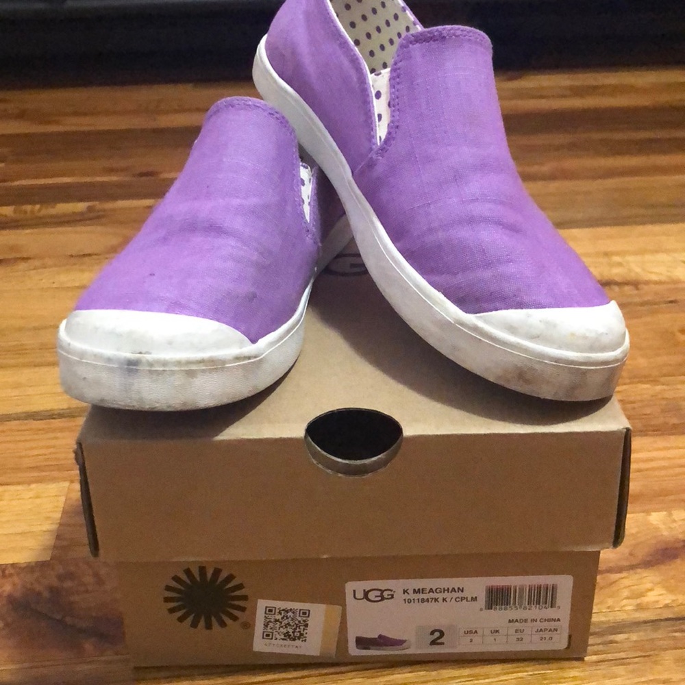Ugg Kids’ Meaghan Slip On sneaker (Used)